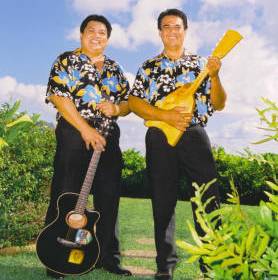 Kalehua and Tiny performing as Polynesia